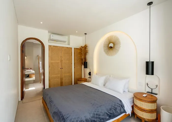 Luva - Stylish 4br Pool Oasis Pererenan * Canggu (Bali)