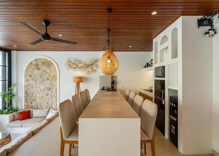 Luva - Stylish 4br Pool Oasis Pererenan *