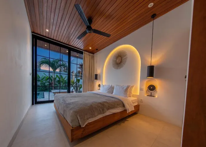 Villa Luva - Stylish 4br Pool Oasis Pererenan